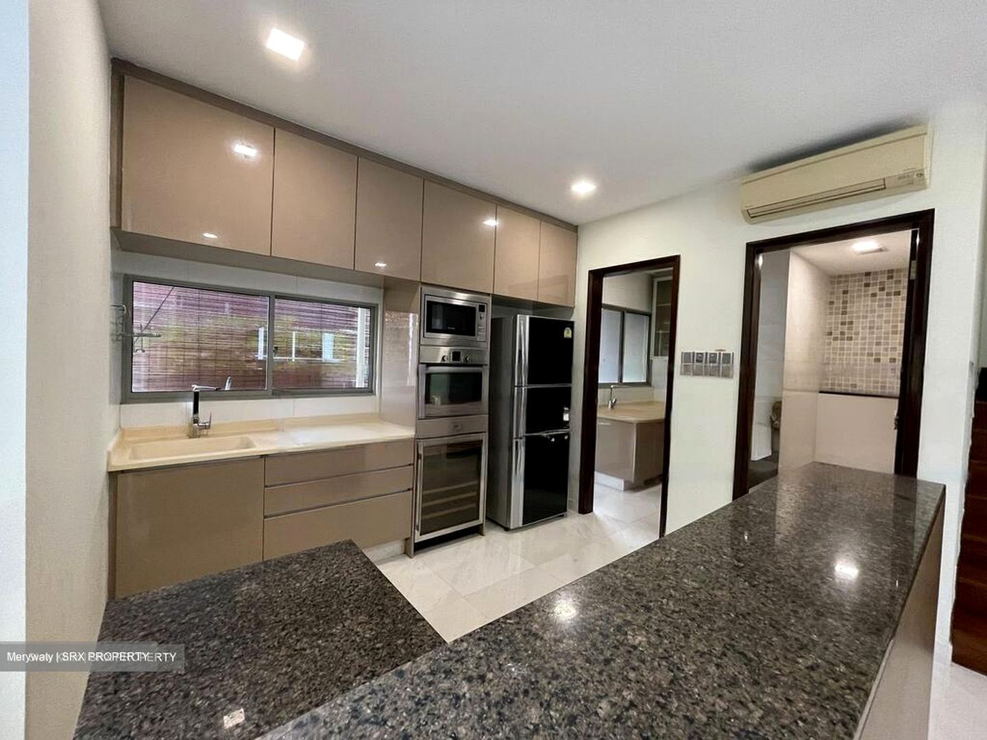 Whitley Villas (D11), Semi-Detached #467750081